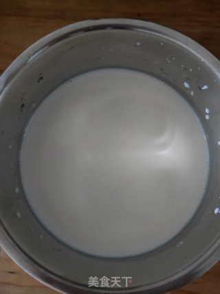 自制双皮奶的做法步骤：2