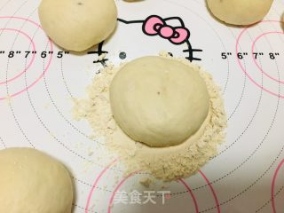 英式麦芬的做法步骤：4