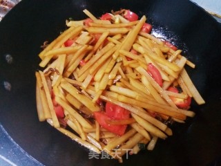 西红柿土豆炒肉丝的做法步骤：10