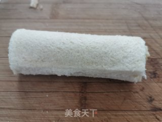 原创美食——超美味榴莲吐司卷的做法步骤：7