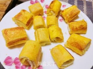 原创美食——超美味榴莲吐司卷的做法步骤：15