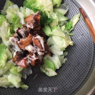 烧肉炒包菜的做法步骤：7