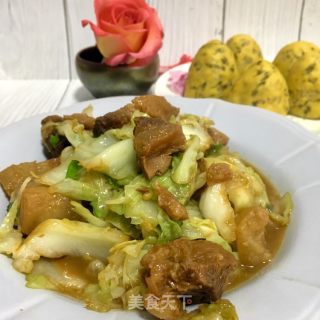 烧肉炒包菜的做法步骤：12
