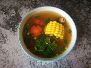羊肚菌玉米腿骨汤的做法步骤：15