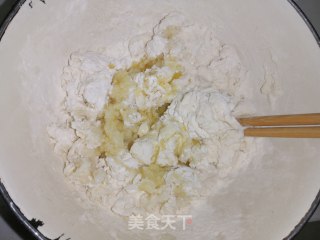 花生核桃糖酥饼的做法步骤：3