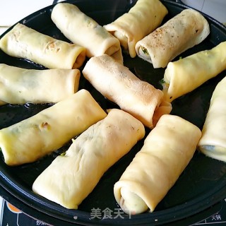 韭菜盒子（煎饼款）的做法步骤：14