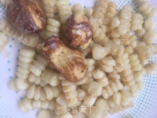 榴莲子玉米汁的做法步骤：3