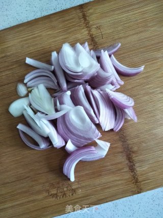 元葱木耳炒鸡蛋的做法步骤：6