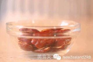 紫薯银耳新西兰花胶汤的做法步骤：6