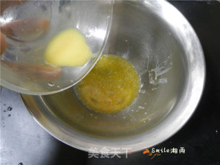 奶香花朵饼干的做法步骤：3