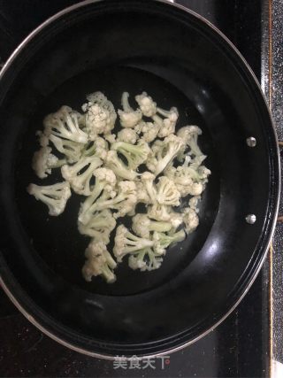 烤花菜的做法步骤：1