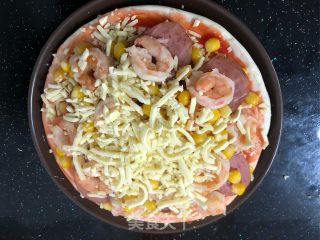 虾仁火腿披萨的做法步骤：6