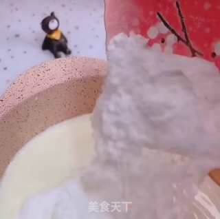 【小零食】水果酸奶果冻做法，无添加，纯天然，10分钟做一大盘，孩子可以放心吃！的做法步骤：1