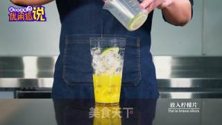 34秒教你学会做菠萝香柠四季春的做法步骤：6