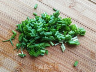 【下酒菜】葱油蚕豆的做法步骤：3