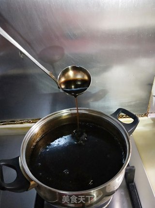 黑凉粉糖水的做法步骤：8