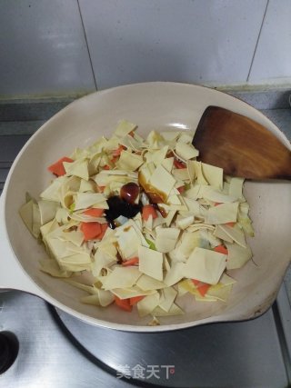 蚝油干豆腐的做法步骤：8