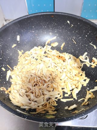 葱香干豆腐的做法步骤：5