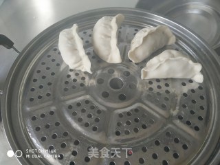 素蒸饺的做法步骤：8