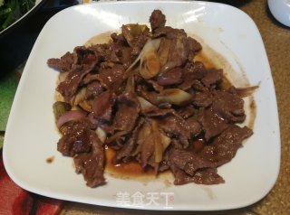京葱爆牛肉的做法步骤：6