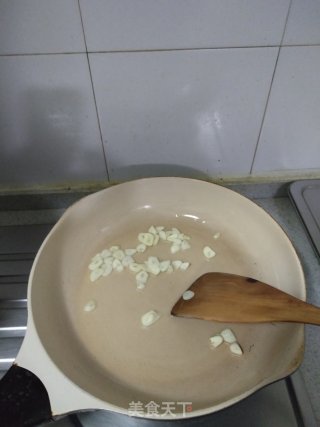 土豆炒菜心的做法步骤：9
