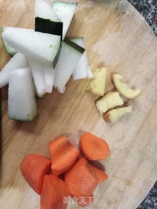 黄豆冬瓜扇骨汤的做法步骤：3