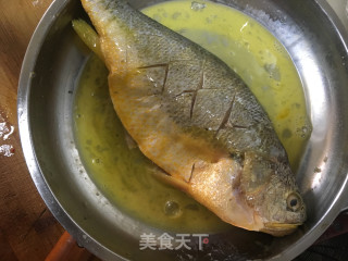 红烧黄花鱼的做法步骤：3