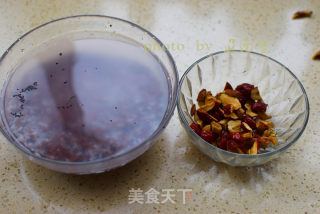 藜麦红枣养生饭的做法步骤：2