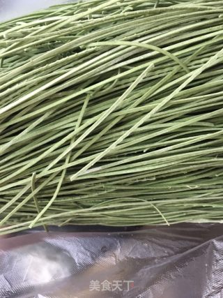 鸡蛋杂蔬鲍鱼菠菜汤面的做法步骤：14