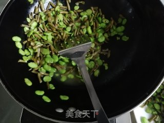 蚕豆炒豇豆的做法步骤：8