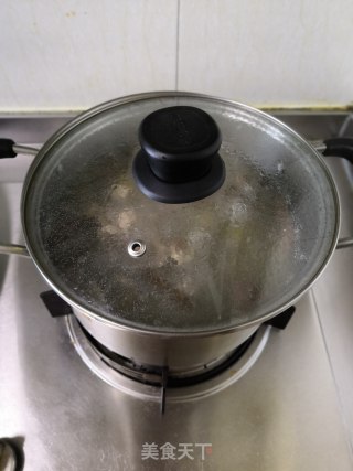 胡椒牛杂汤的做法步骤：5