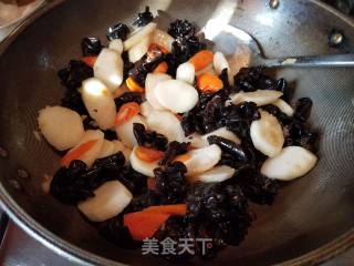 鲜百合山药炒木耳的做法步骤：12