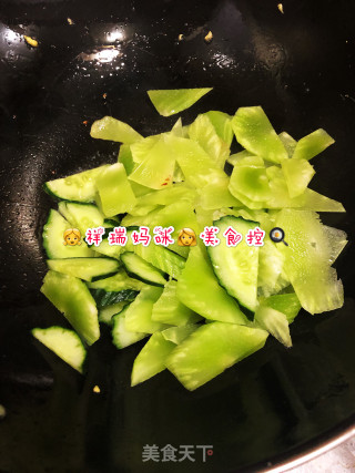????祥瑞妈咪????美食控????：之????鸡蛋????炒双素的做法步骤：3