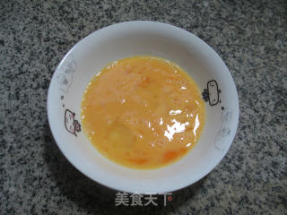鸭蛋西兰花面疙瘩的做法步骤：2