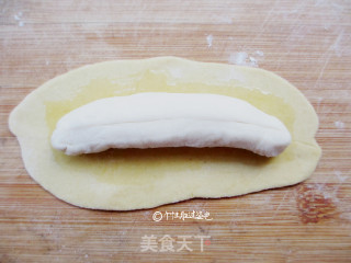 仿真香蕉馒头的做法步骤：6