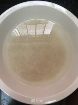 春菜龙骨粥的做法步骤：1
