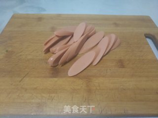 荷兰豆炒火腿肠的做法步骤：4