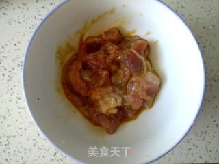 茄子尖椒炒肉片的做法步骤：3