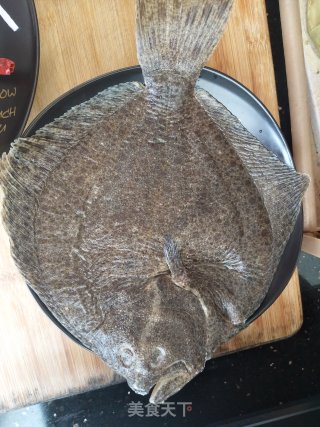 酱焖多宝鱼的做法步骤：1