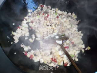 酱炒肉丁杏鲍菇的做法步骤：7