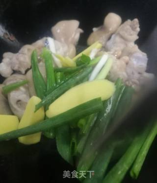 酱汁猪蹄的做法步骤：3