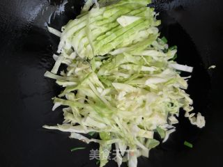 素炒粉丝卷心菜的做法步骤：6