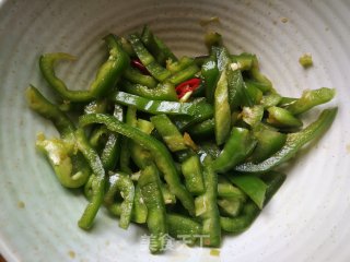 拌菜椒的做法步骤：5