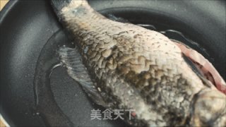 豆腐鲫鱼汤——没有什么是他解决不了的的做法步骤：2