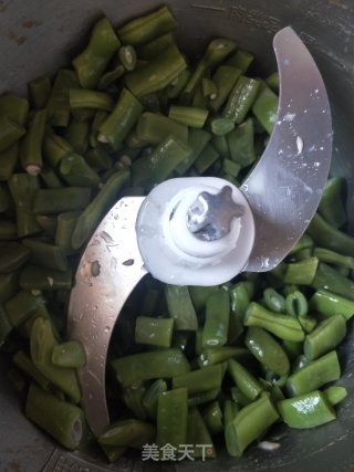 豆角肉包的做法步骤：4