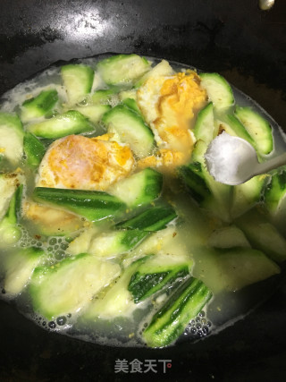 鸡蛋丝瓜汤的做法步骤：7
