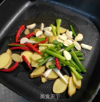 超简单麻辣香锅——新手也可以轻松做出拿手菜！的做法步骤：9