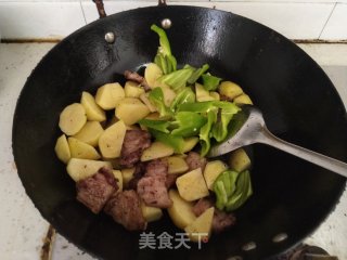 香菇炖土豆的做法步骤：10