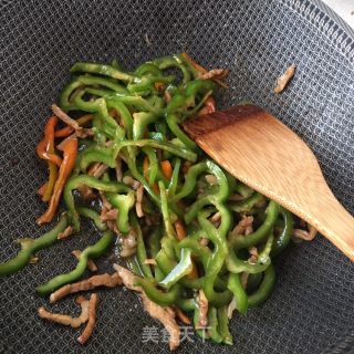 肉丝炒青椒的做法步骤：11