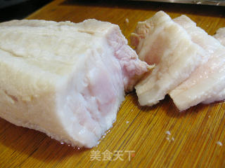 大蒜包菜回锅肉的做法步骤：4
